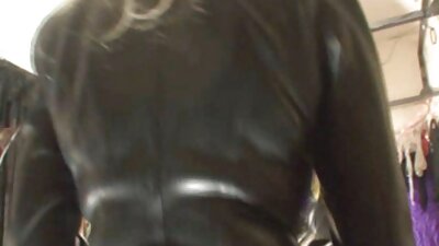 POV koos rassidevahelise doggy fuck oigab MILF